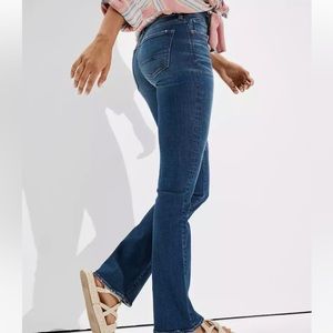 American Eagle Women’s Kick Boot Stretch Jeans